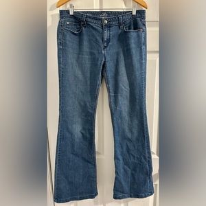 LOFT Modern Flare Denim Jeans - Size 8
Cotton Blend